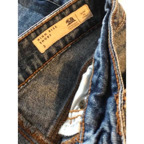 BULLHEAD High Waisted mini Shorts - Picture 2 of 3